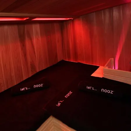 Feriehus Seanooz - Wellness Overnachting Met Prive Bioscoop Aan